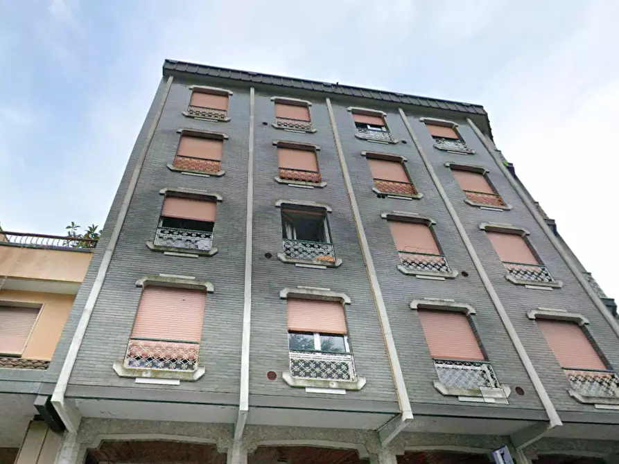 Immagine 10 di Appartamento in vendita  in Via piazza Libertà  a Parabiago