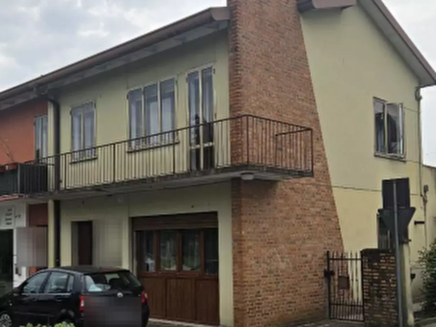 Immagine 1 di Porzione di casa in vendita  in Via A. Pacinotti a Mirano