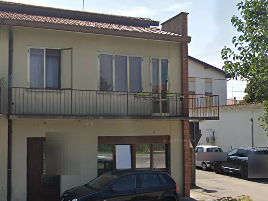 Immagine 10 di Porzione di casa in vendita  in Via A. Pacinotti a Mirano