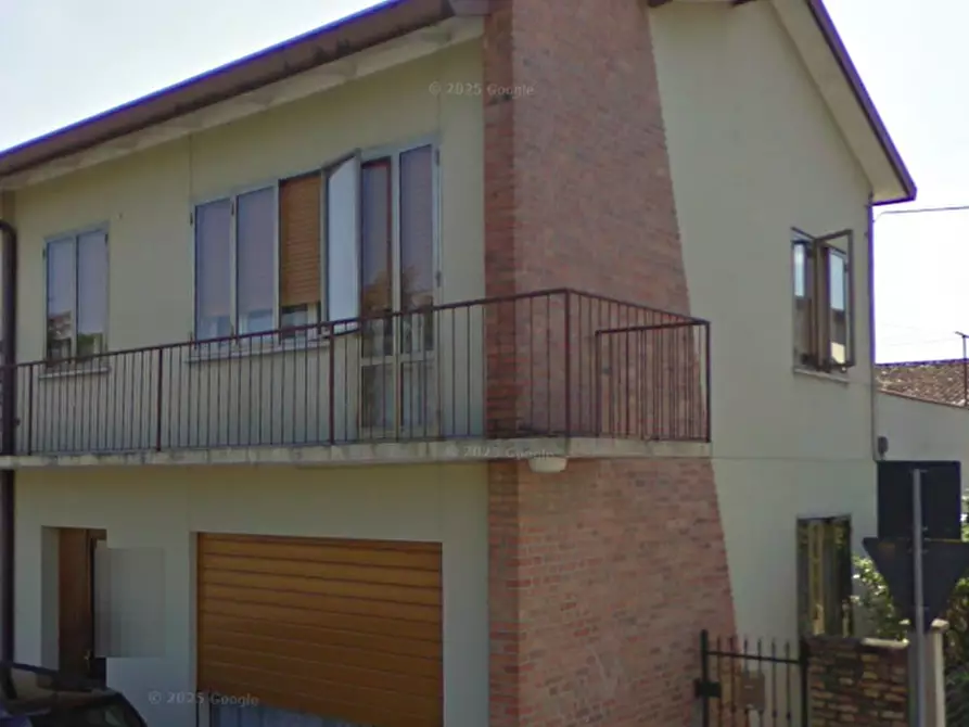 Immagine 15 di Porzione di casa in vendita  in Via A. Pacinotti a Mirano