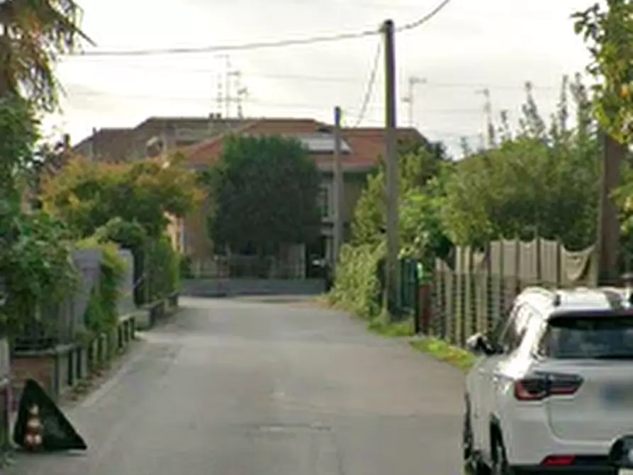 Immagine 12 di Terreno agricolo in vendita  in Via dell'Usignolo a Busto Arsizio