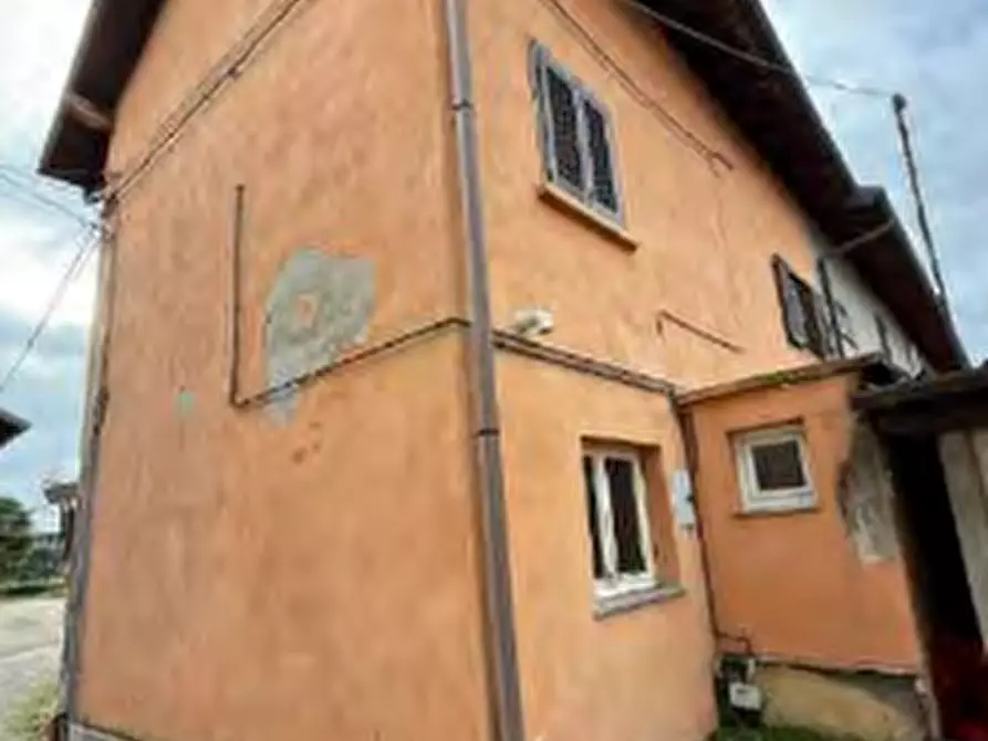 Immagine 1 di Appartamento in vendita  in Via Bertolotti a Cavaria Con Premezzo