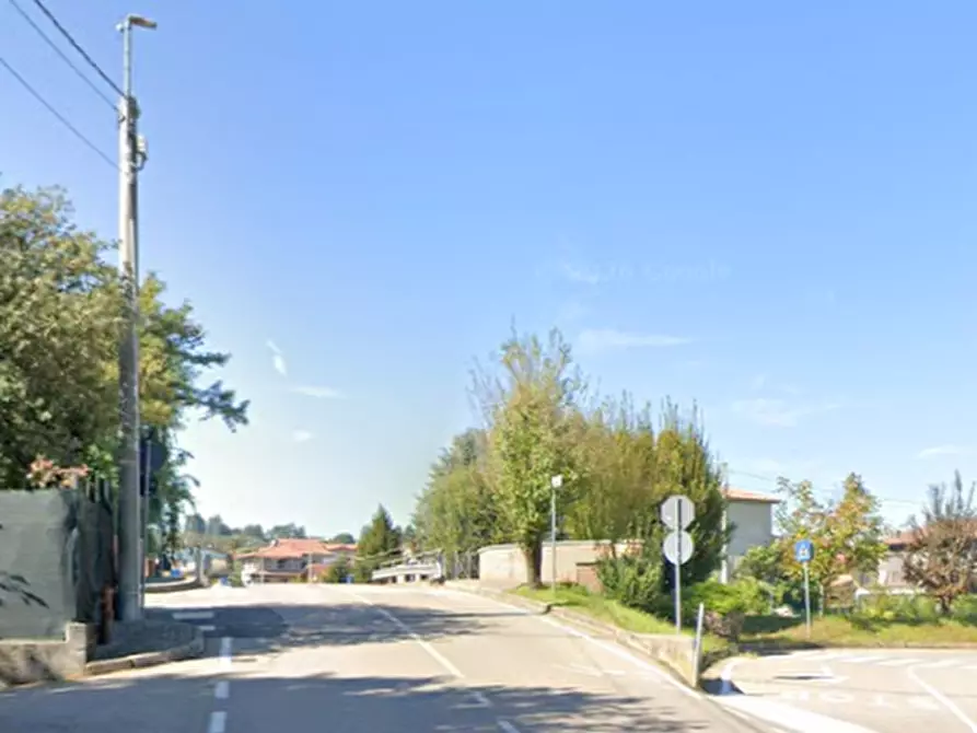 Immagine 17 di Appartamento in vendita  in Via Bertolotti a Cavaria Con Premezzo