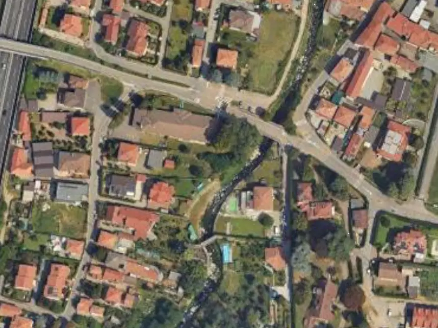 Immagine 21 di Appartamento in vendita  in Via Bertolotti a Cavaria Con Premezzo