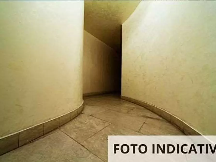 Immagine 19 di Appartamento in vendita  in Corso Vigevano a Torino
