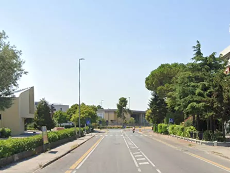 Immagine 11 di Appartamento in vendita  in Via Lubiana a Pesaro