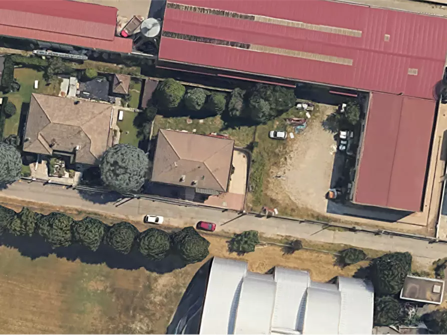 Immagine 11 di Appartamento in vendita  in Via Cantù a Busto Arsizio