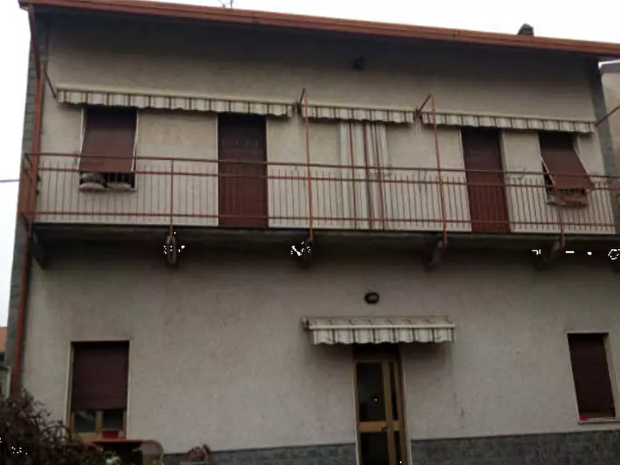 Immagine 7 di Porzione di casa in vendita  in Via Vicinale del Ponte a Busto Arsizio