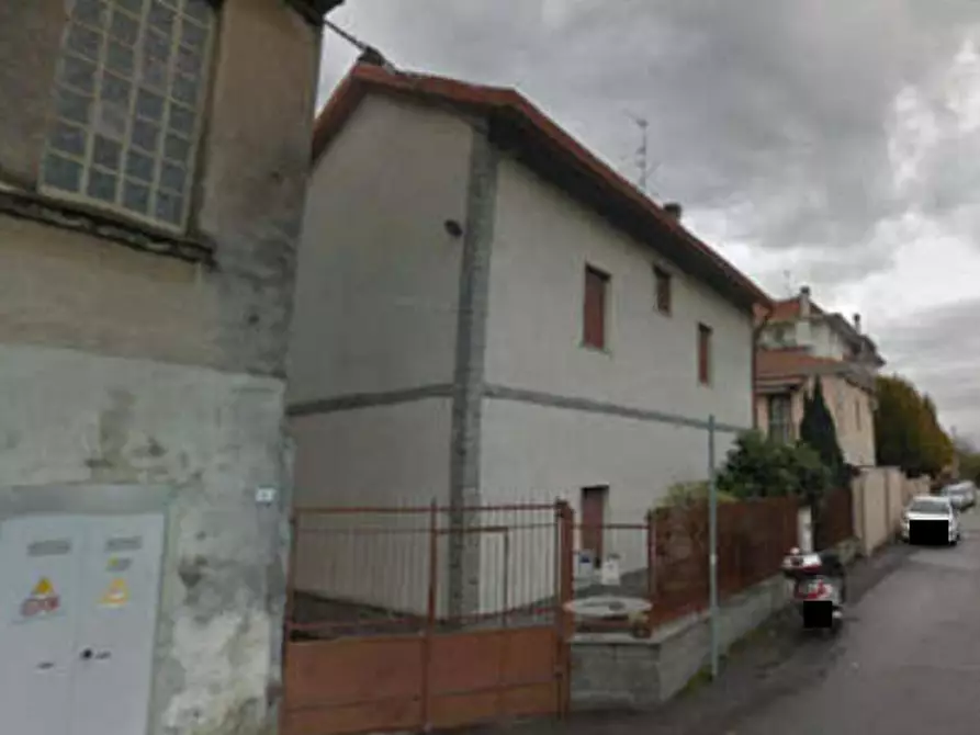 Immagine 8 di Porzione di casa in vendita  in Via Vicinale del Ponte a Busto Arsizio