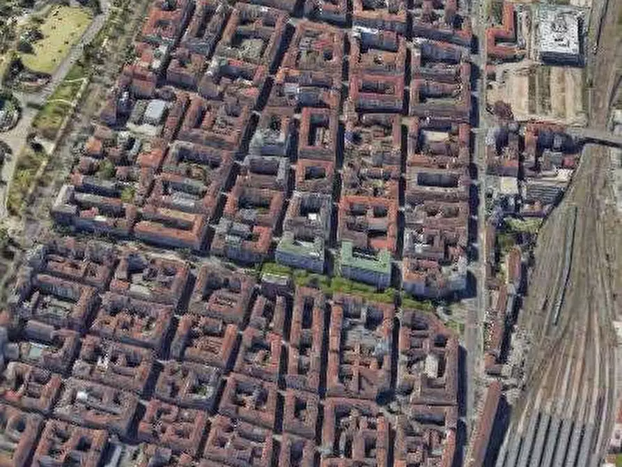 Immagine 9 di Magazzino in vendita  in Via Conte Emanuele Thesauro a Torino