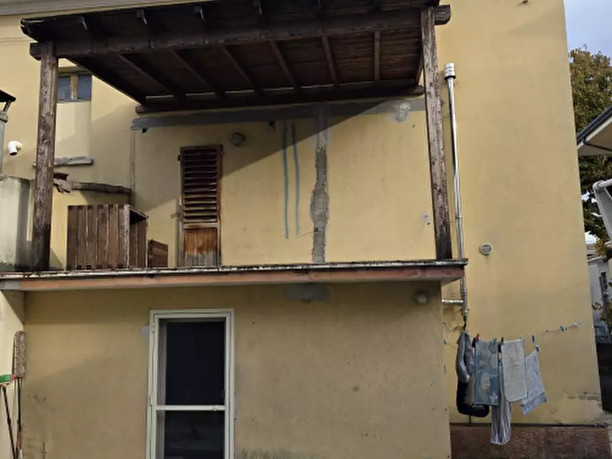 Immagine 2 di Appartamento in vendita  in Via Marecchiese a Rimini