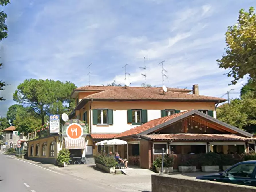 Immagine 2 di Appartamento in vendita  in Via Marconi  a Castelveccana