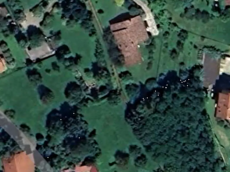 Immagine 14 di Appartamento in vendita  in Via Marconi  a Castelveccana