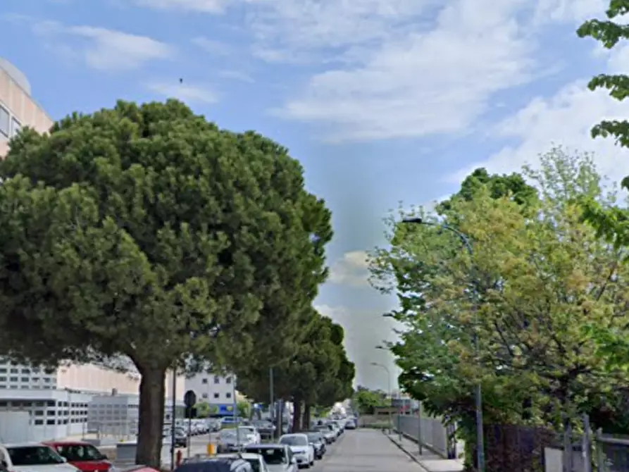 Immagine 15 di Capannone industriale in vendita  in Via Rossetto a Venezia