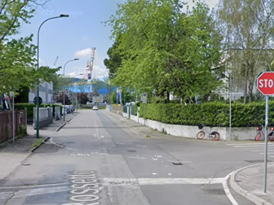 Immagine 16 di Capannone industriale in vendita  in Via Rossetto a Venezia