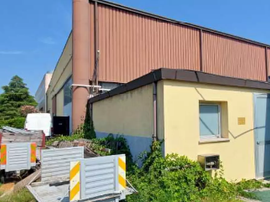 Immagine 3 di Capannone industriale in vendita  in Via Rossetto a Venezia