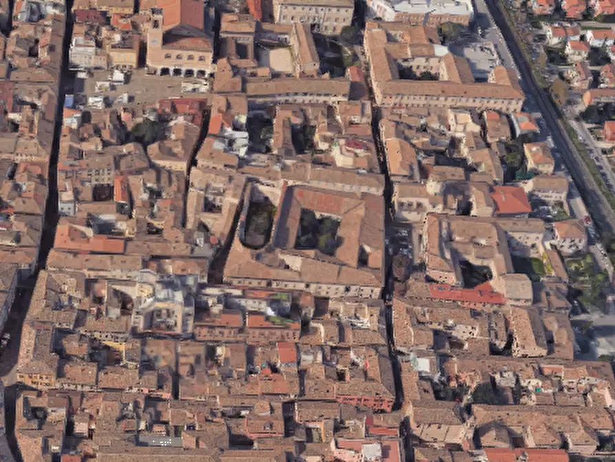 Immagine 13 di Negozio in vendita  in Via Nolfi a Fano