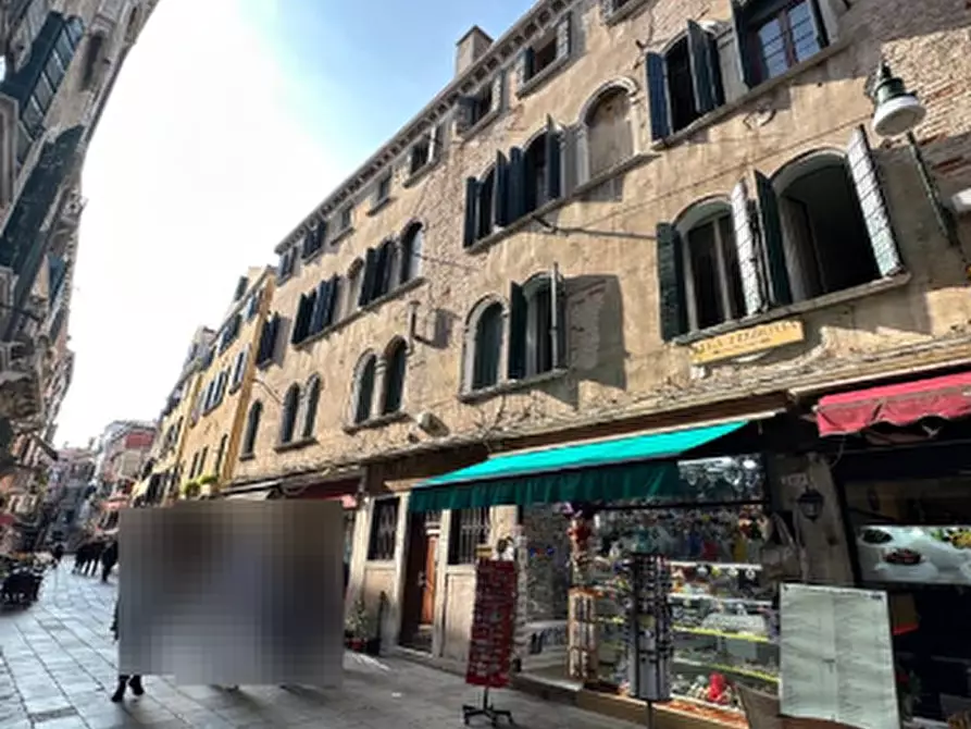 Immagine 1 di Appartamento in vendita  in Sestiere San Polo a Venezia
