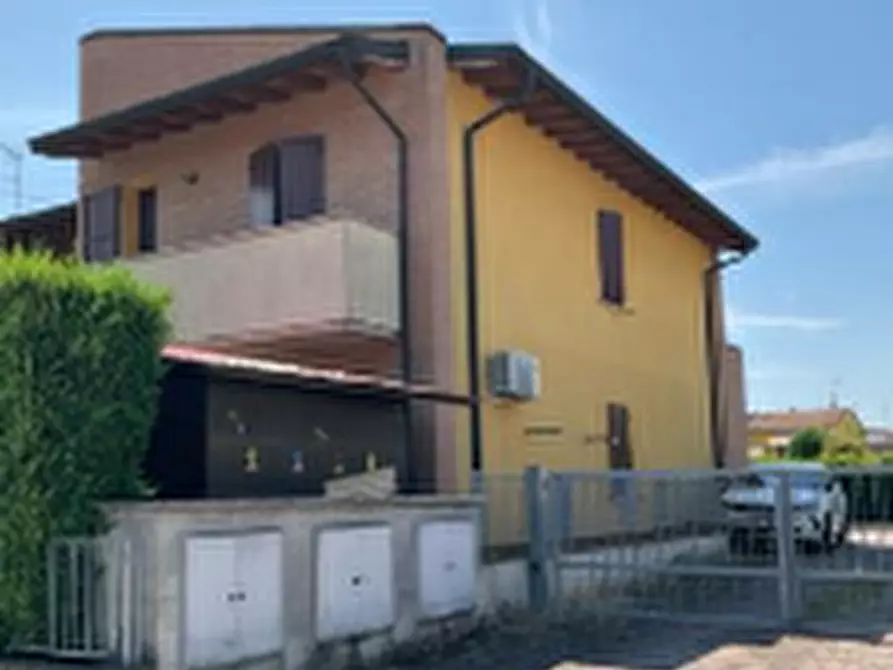 Immagine 3 di Appartamento in vendita  in Via Savio a Marmirolo