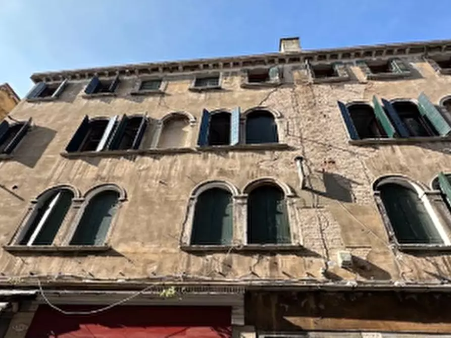 Immagine 2 di Appartamento in vendita  in Sestiere San Polo a Venezia