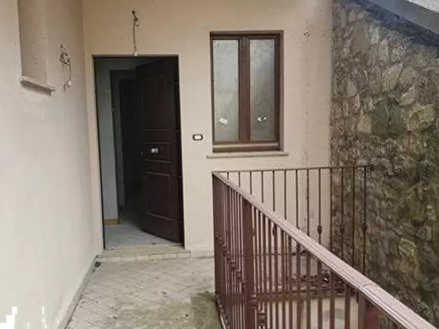 Immagine 9 di Stabile in vendita  in Via Leopardi a Monte Cerignone