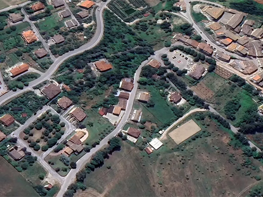 Immagine 31 di Stabile in vendita  in Via Leopardi a Monte Cerignone