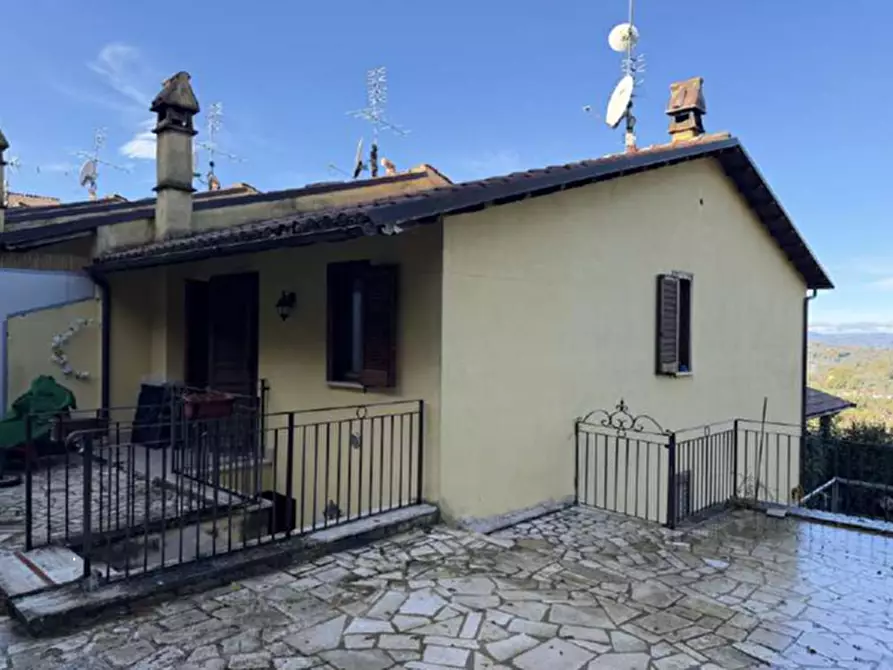 Immagine 1 di Casa indipendente in vendita  in Vocabolo Sant'Eugenia a Stroncone