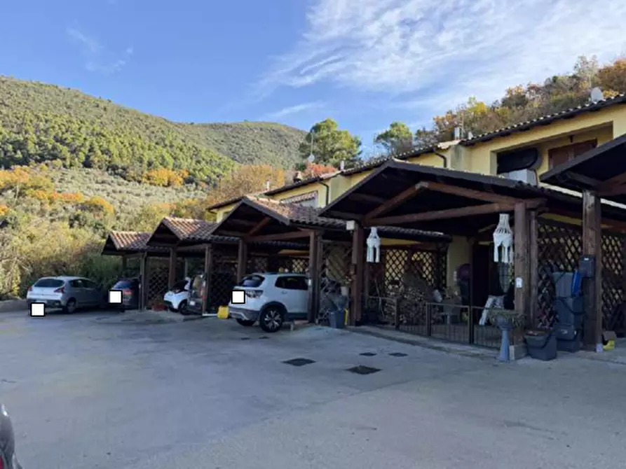 Immagine 4 di Casa indipendente in vendita  in Vocabolo Sant'Eugenia a Stroncone