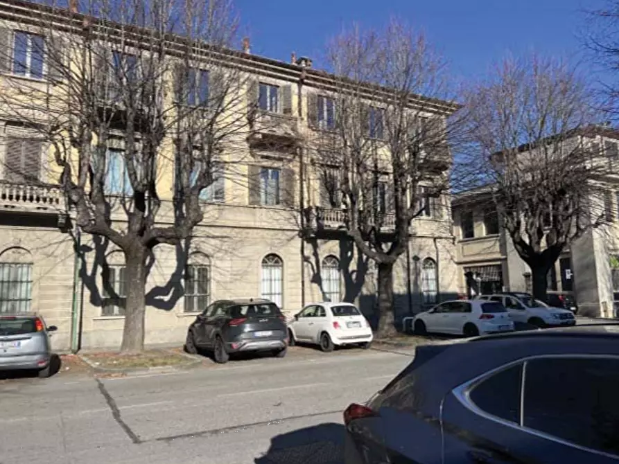 Immagine 2 di Garage in vendita  in Viale Mamiani  a Pinerolo