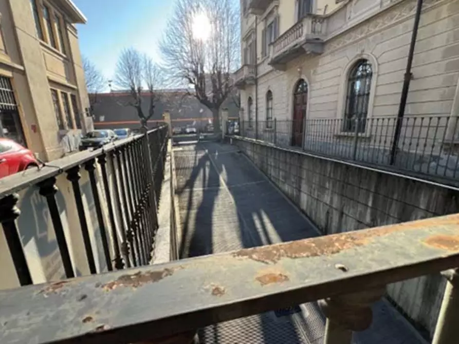 Immagine 11 di Garage in vendita  in Viale Mamiani  a Pinerolo