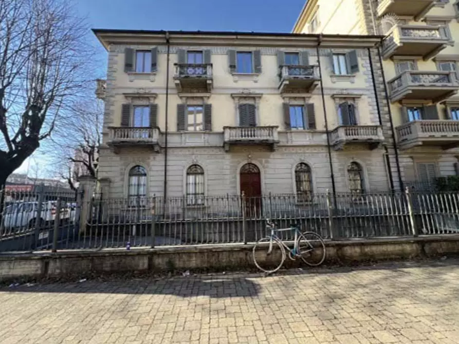 Immagine 6 di Garage in vendita  in Viale Mamiani  a Pinerolo