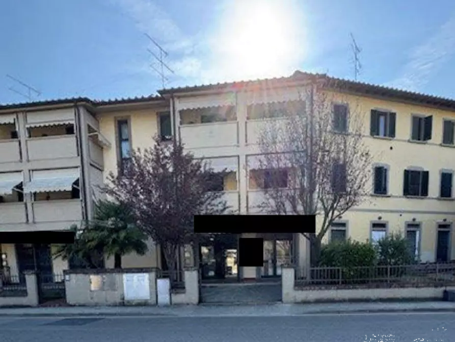 Immagine 4 di Garage in vendita  in Via dei Profeti  a Castelfiorentino