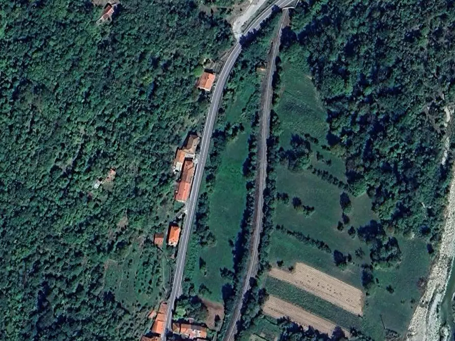 Immagine 23 di Casa indipendente in vendita  in Località Isola Perosa a Ormea