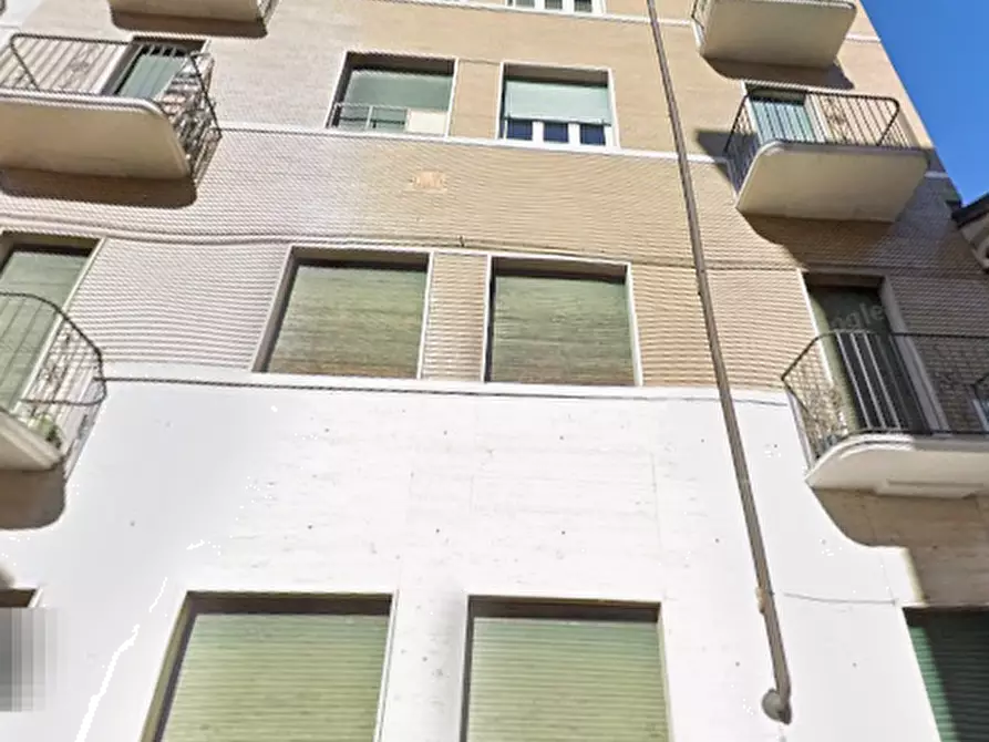 Immagine 4 di Appartamento in vendita  in Via San Bernardino a Torino