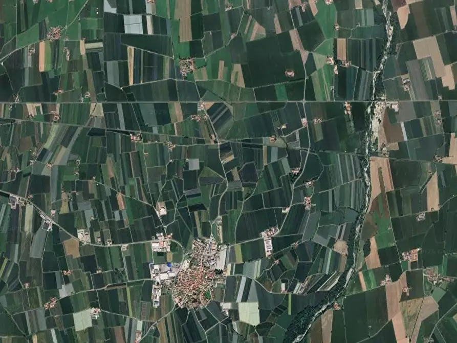 Immagine 6 di Terreno agricolo in vendita  in Via Saluzzo a Lagnasco