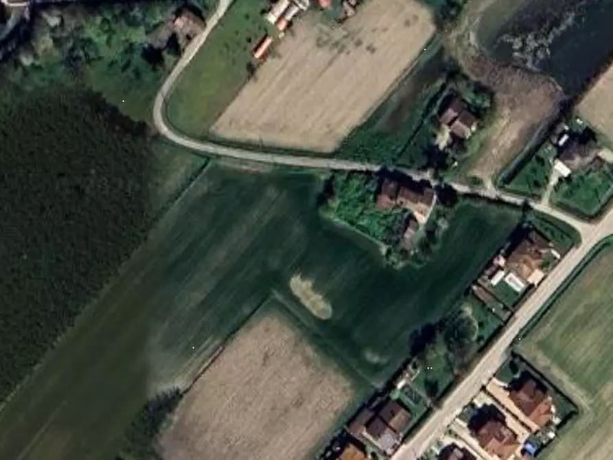 Immagine 8 di Villa in vendita  in Via Nino Bixio a Sermide