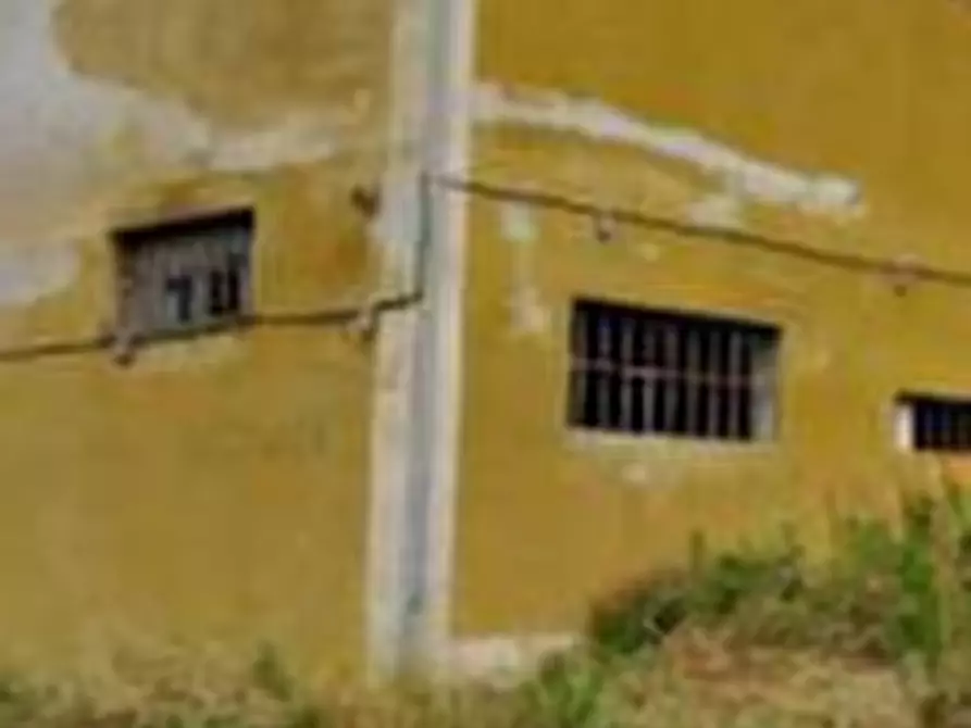 Immagine 4 di Porzione di casa in vendita  in Via Cossano a Maglione