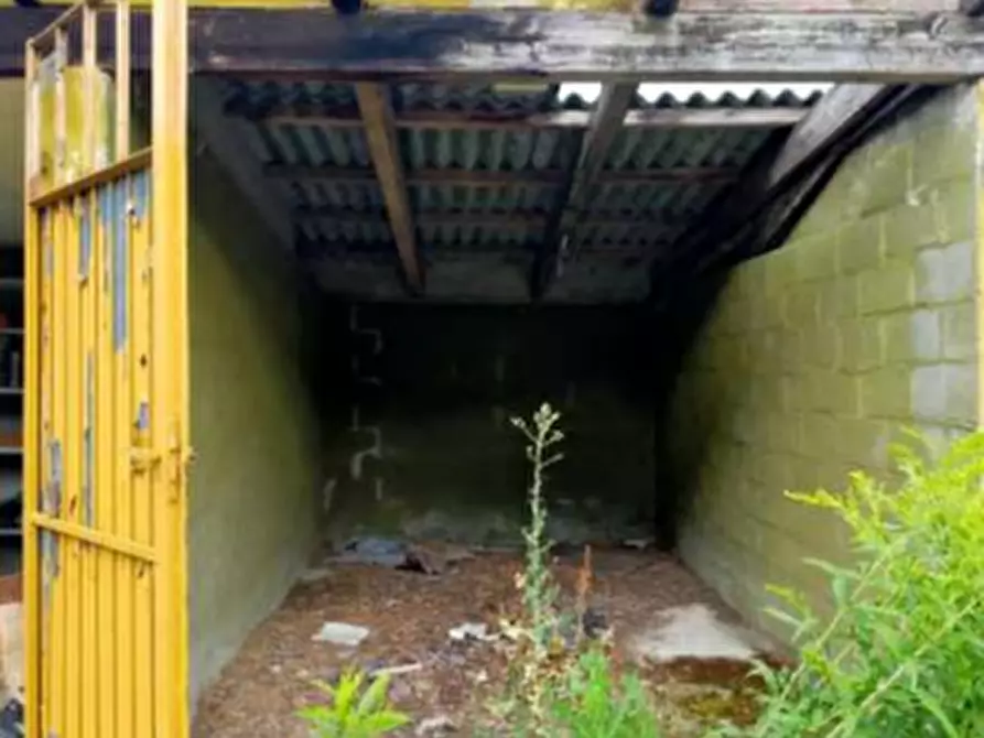 Immagine 12 di Porzione di casa in vendita  in Via Cossano a Maglione