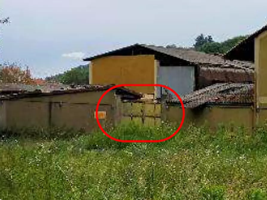 Immagine 22 di Porzione di casa in vendita  in Via Cossano a Maglione