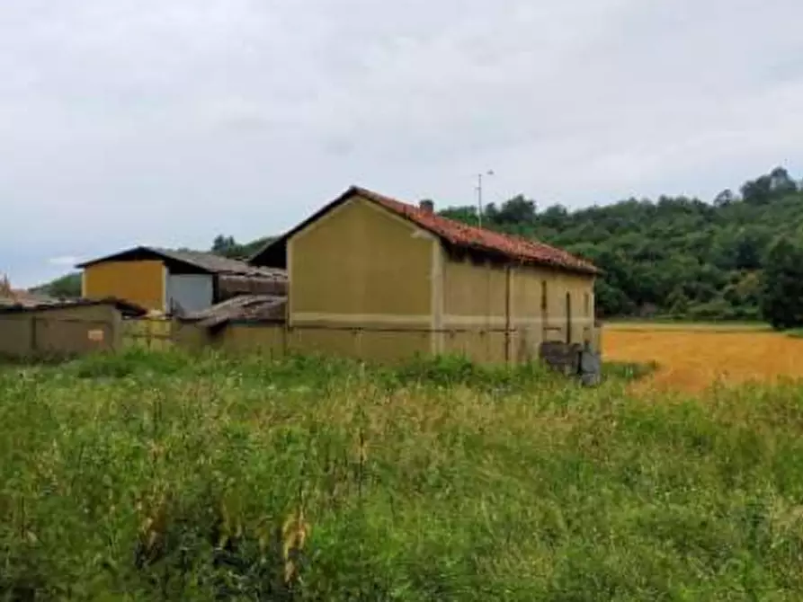 Immagine 27 di Porzione di casa in vendita  in Via Cossano a Maglione