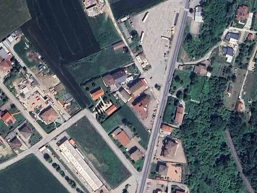 Immagine 21 di Hotel in vendita  in Via Giuseppe Verdi a Cherasco