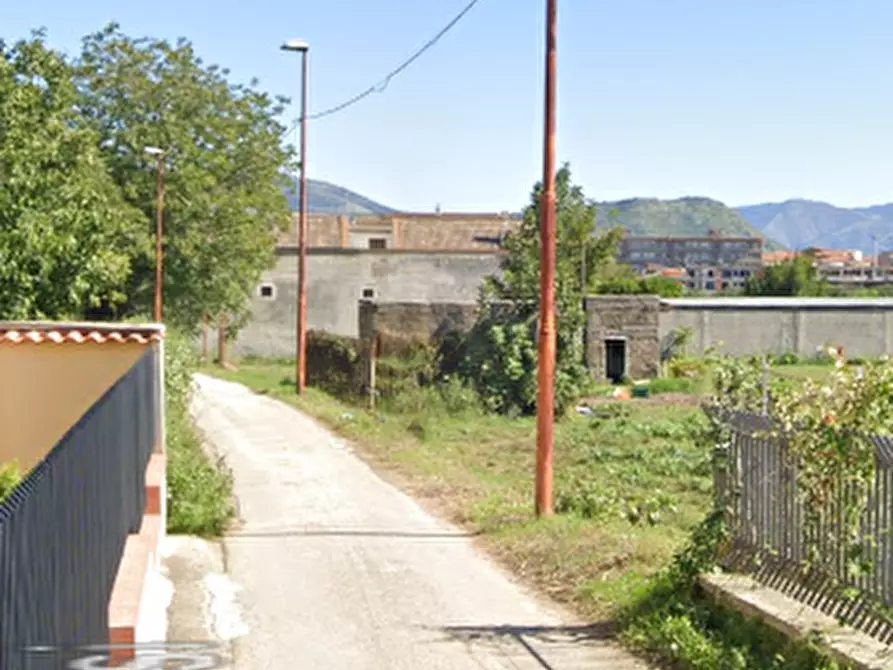 Immagine 7 di Magazzino in vendita  in Via Vincenzo Rossi a Maddaloni