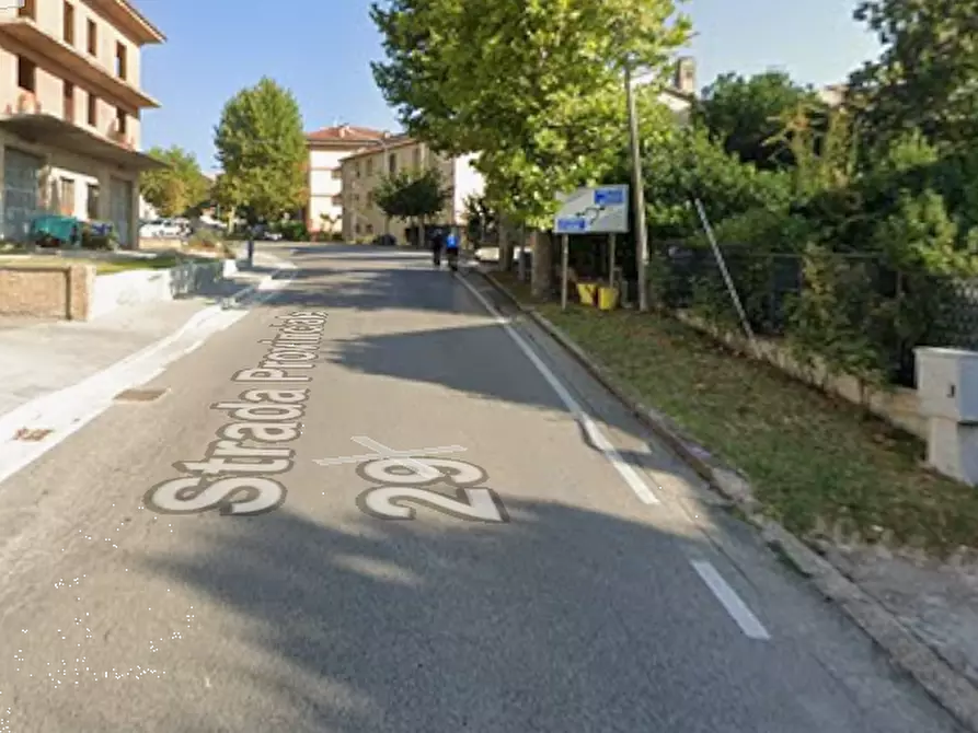 Immagine 3 di Appartamento in vendita  in Via Giuseppe Verdi a Falerone