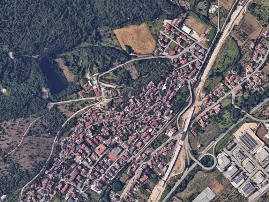 Immagine 6 di Porzione di casa in vendita  in Via Monticello  a Valle Di Maddaloni