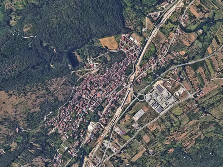 Immagine 7 di Porzione di casa in vendita  in Via Monticello  a Valle Di Maddaloni