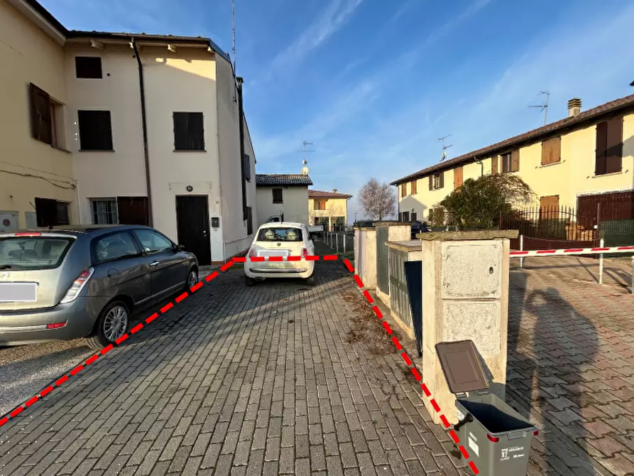 Immagine 3 di Porzione di casa in vendita  in via Miserabili a Budrio
