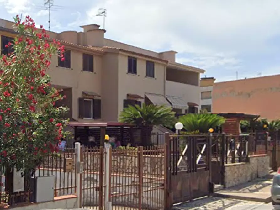 Immagine 4 di Villetta a schiera in vendita  in Via Cuneo a Mondragone