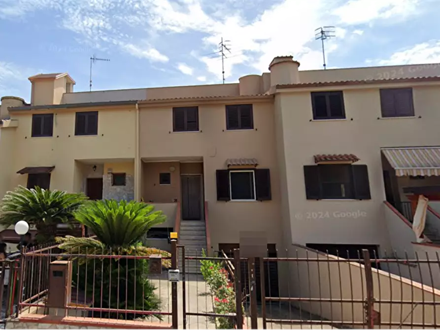 Immagine 5 di Villetta a schiera in vendita  in Via Cuneo a Mondragone