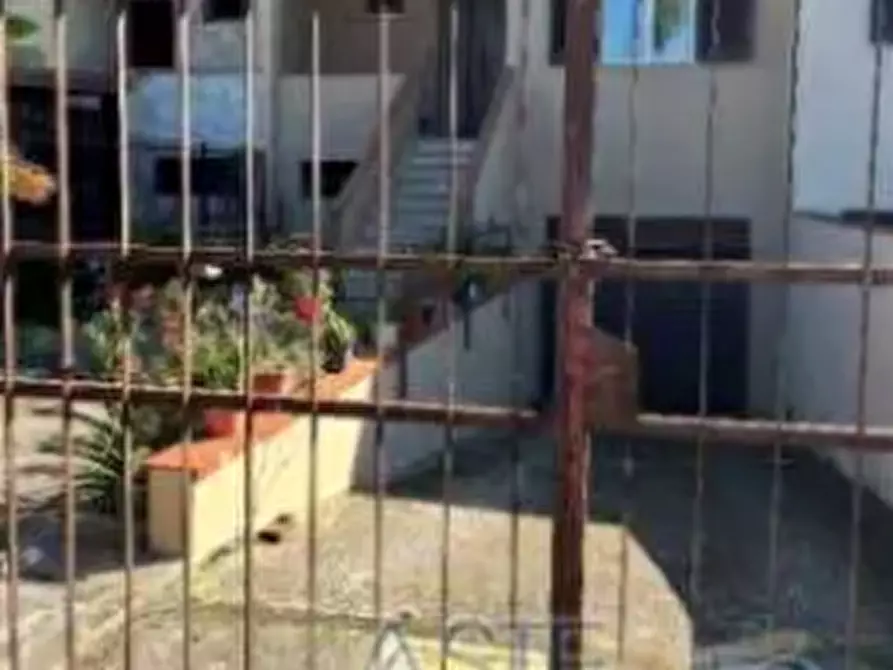 Immagine 7 di Villetta a schiera in vendita  in Via Cuneo a Mondragone