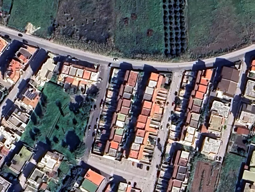 Immagine 12 di Villetta a schiera in vendita  in Via Cuneo a Mondragone